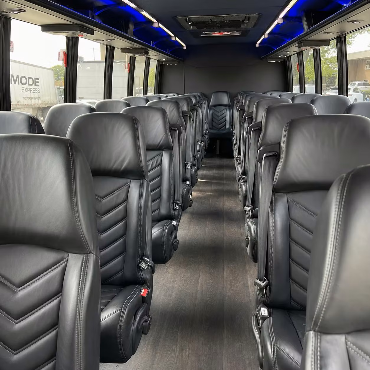 el monte 28 passenger minibus rental