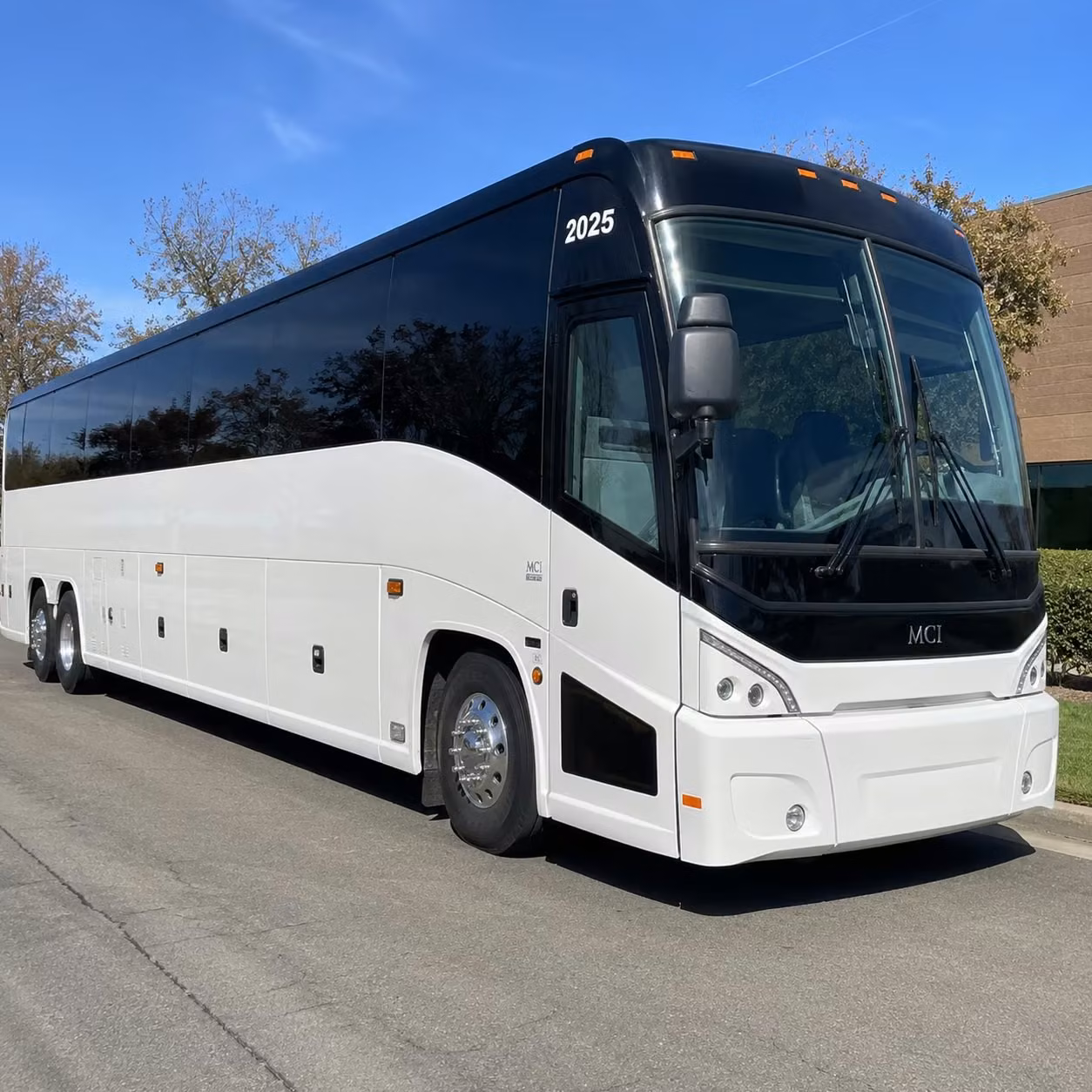 el monte employee shuttle services along the 10 and 605 freeway corridors
